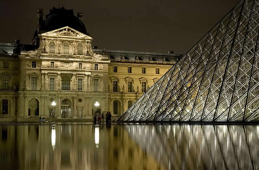 178 Louvre at Night